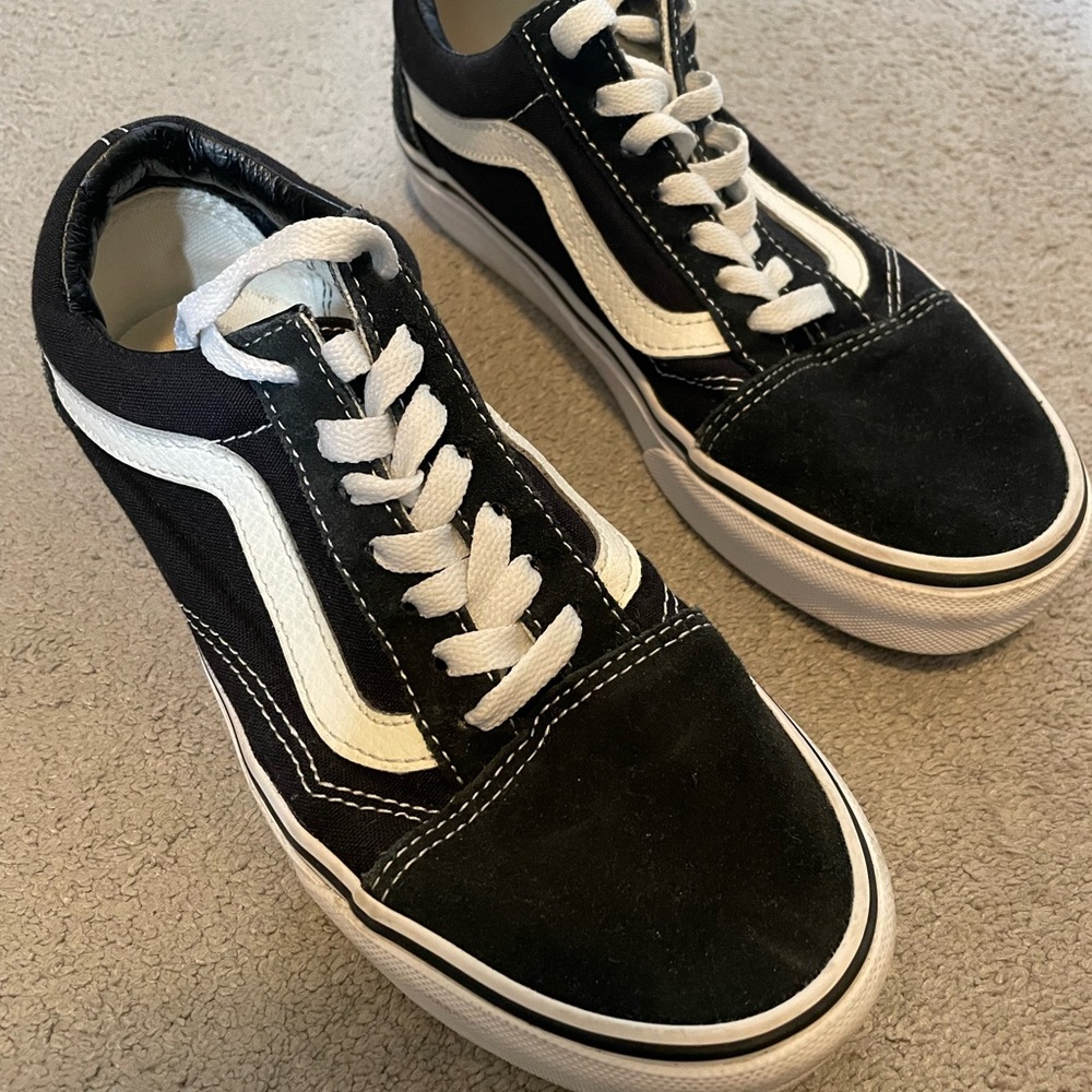 VANS sneakers size 6